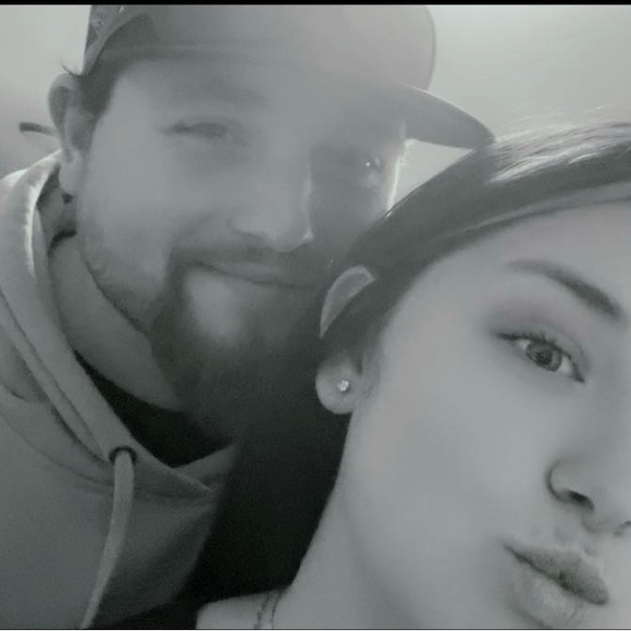 Meet your Posher, Kate - Picture 3 of 5